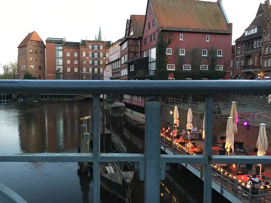 Lüneburg Am Stint, Kneipenviertel an der Ilmenau
